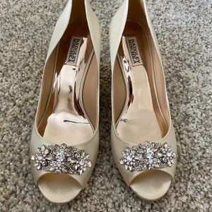 Badgley Mischka ‘Dara’ Peep Toe Wedding Wedge